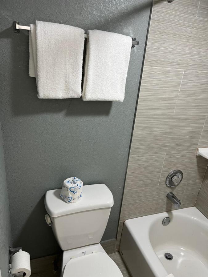 Brandon Motor Lodge Ngoại thất bức ảnh